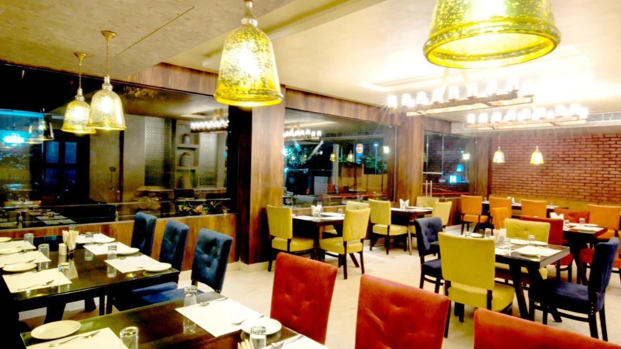 Hotel Rashika Palace Near Sindhi Camp Bus Stand, Jaipur Eksteriør billede